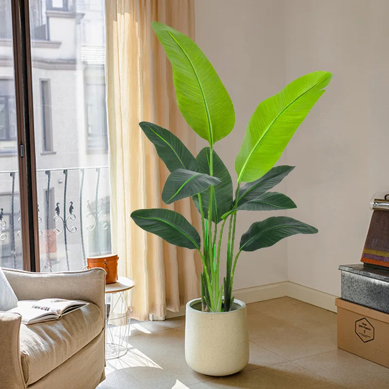 Tropical Banana Leaf Decor